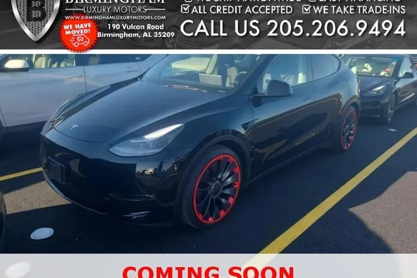 2025 Tesla Model Y Performance photo 1