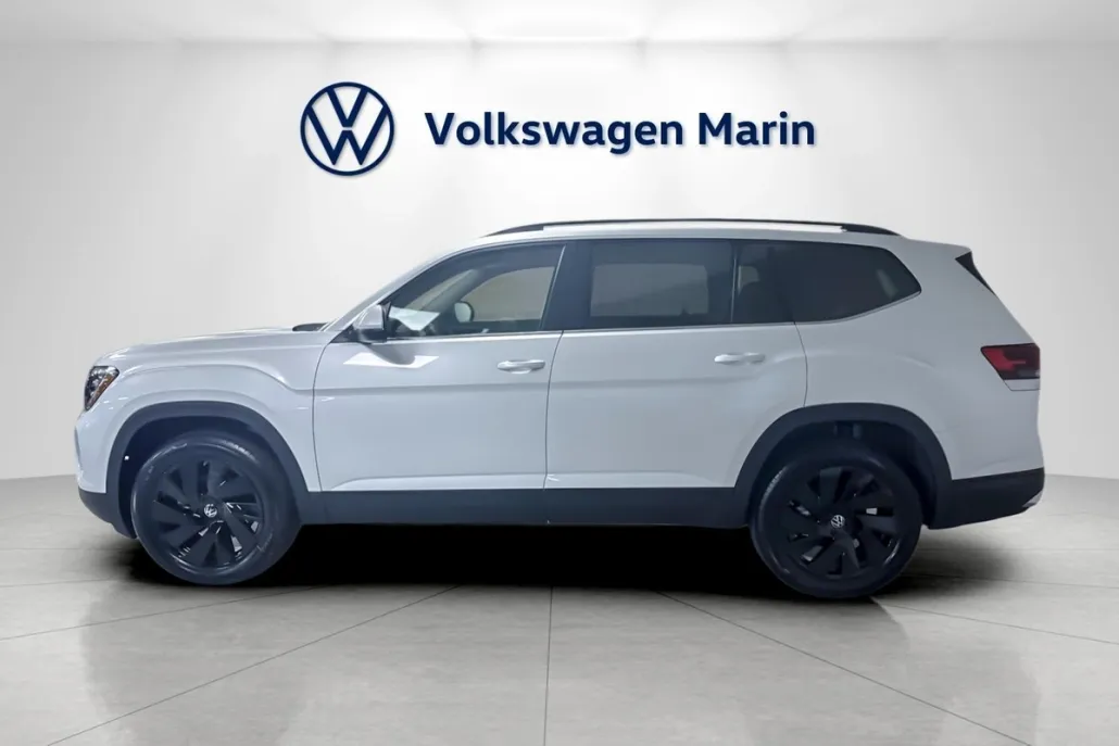 2026 Volkswagen Atlas SE Technology photo 1