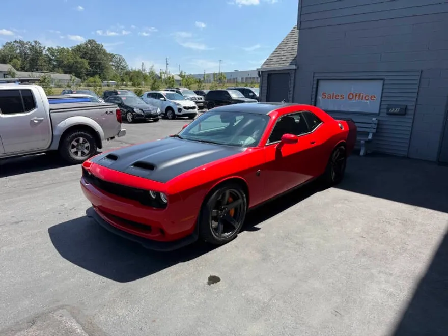 2022 Dodge Challenger SRT8 Hellcat Redeye photo 1