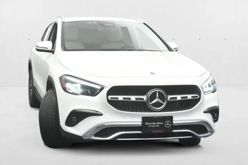 2025 Mercedes Benz GLA 250 4MATIC photo 1