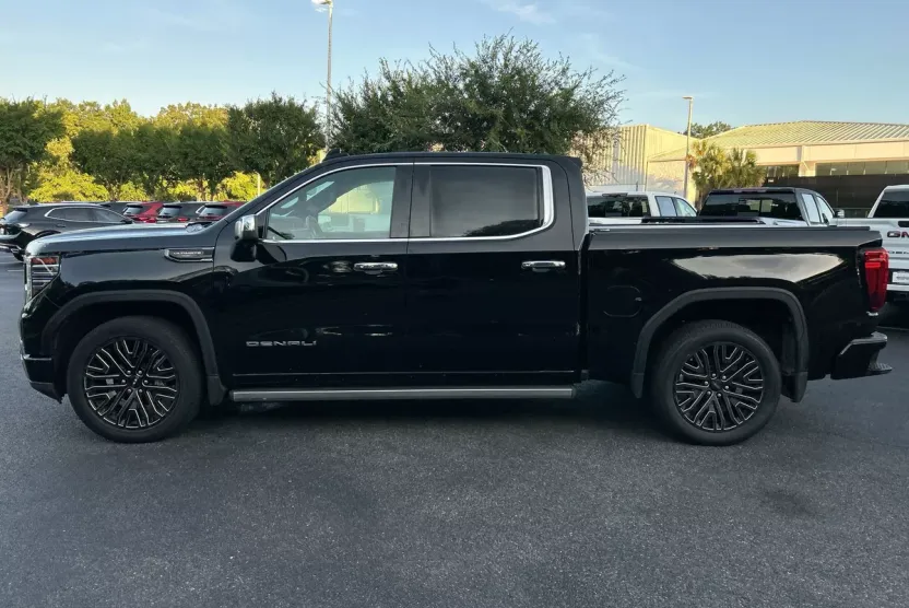 2022 Gmc Sierra 1500 Denali Ultimate photo 1