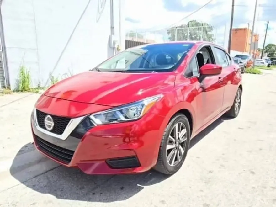 2022 Nissan Versa 1.6 SV photo 1