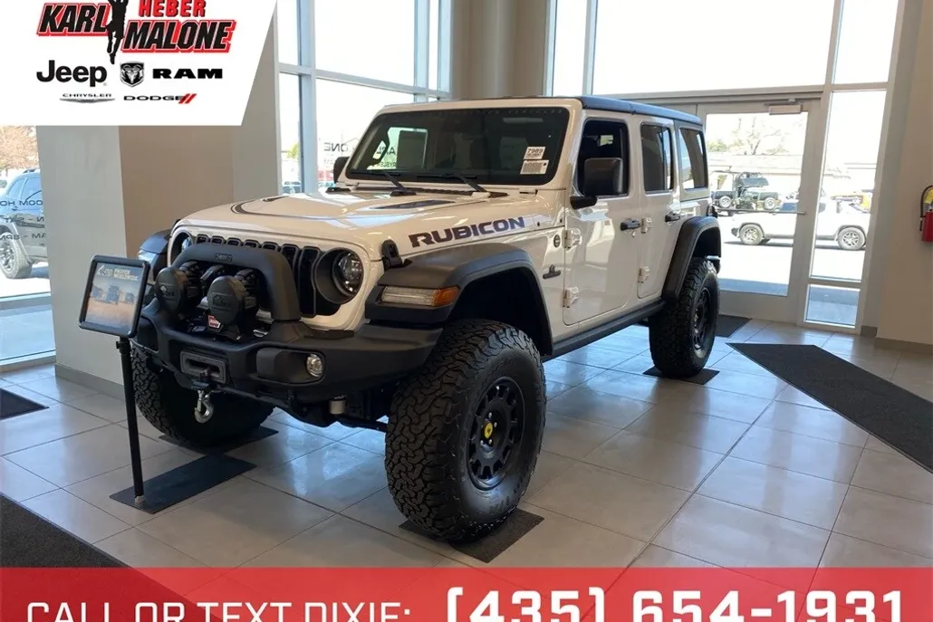 2024 Jeep Wrangler Rubicon photo 1