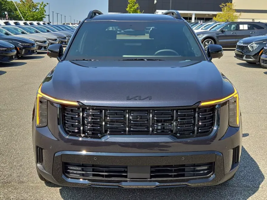 2026 Kia Sorento X-Line SX photo 1