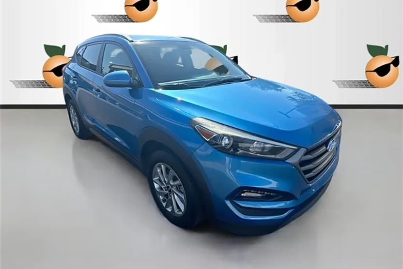 2016 Hyundai Tucson SE photo 1