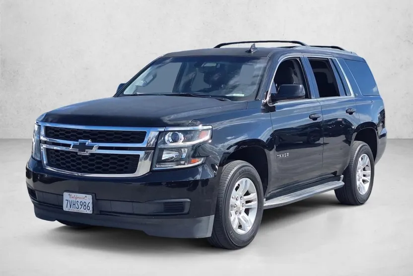 2016 Chevrolet Tahoe LS photo 1