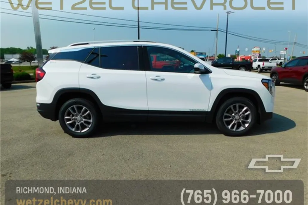 2024 Gmc Terrain SLT photo 1