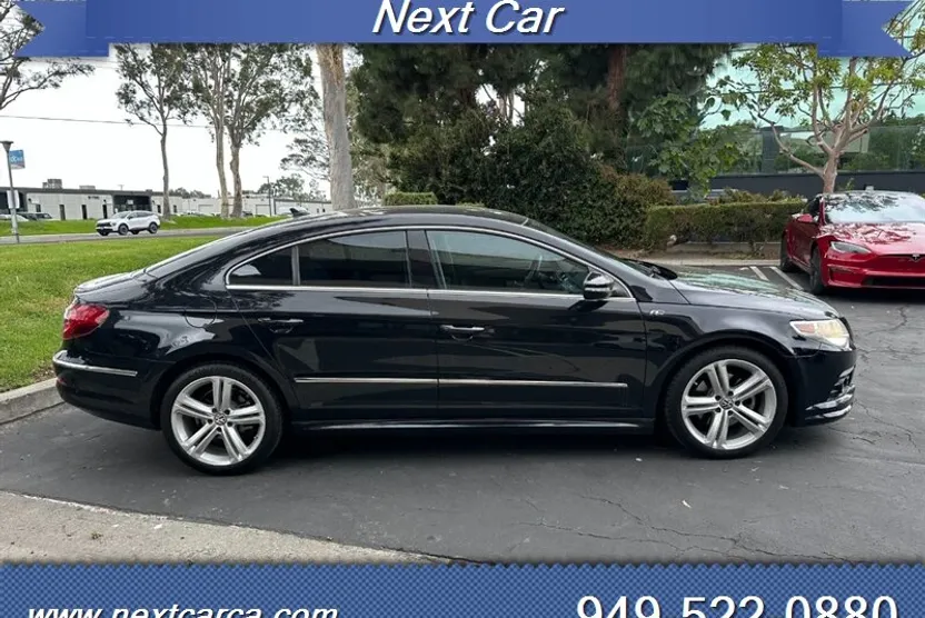 2010 Volkswagen CC R-Line photo 1