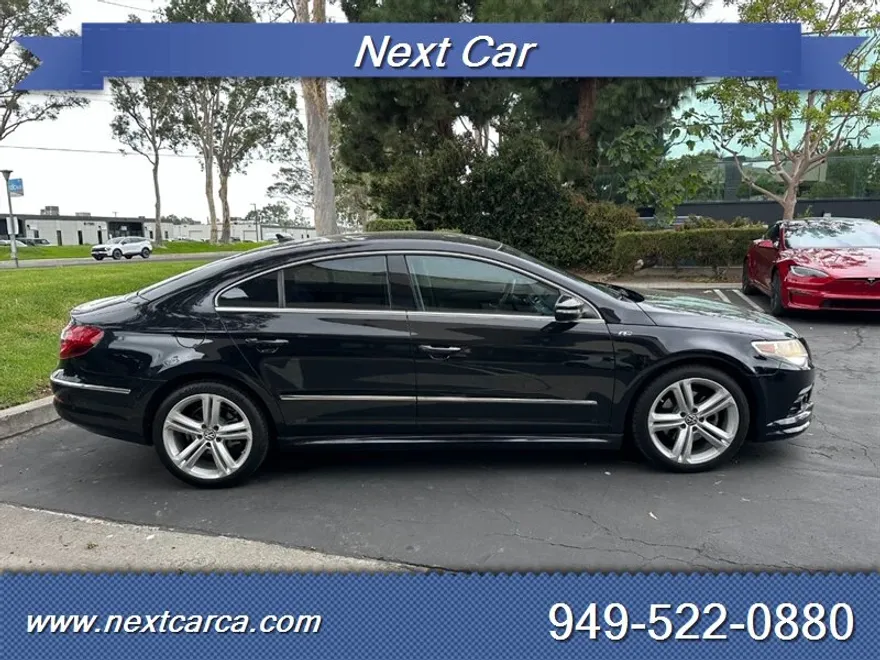 2010 Volkswagen CC R-Line photo 1