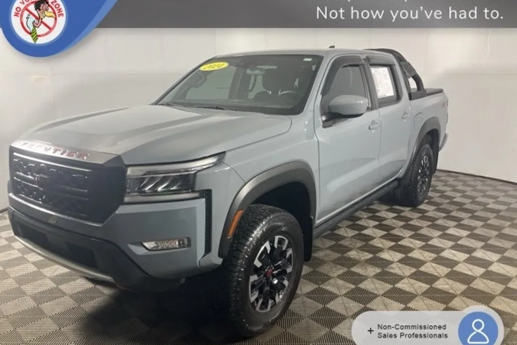 2024 Nissan Frontier PRO-4X photo 1