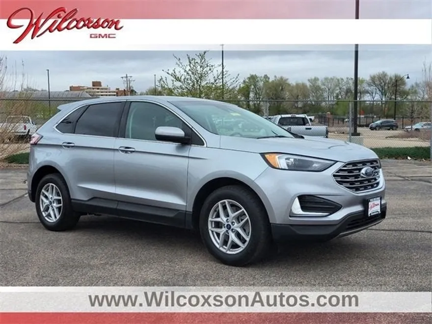 2022 Ford Edge SEL photo 1
