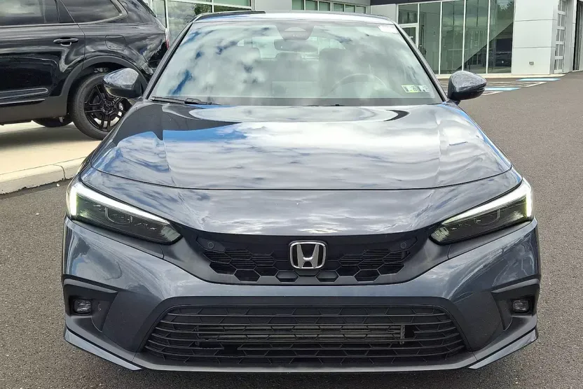 2022 Honda Civic Sport Touring Hatchback photo 1