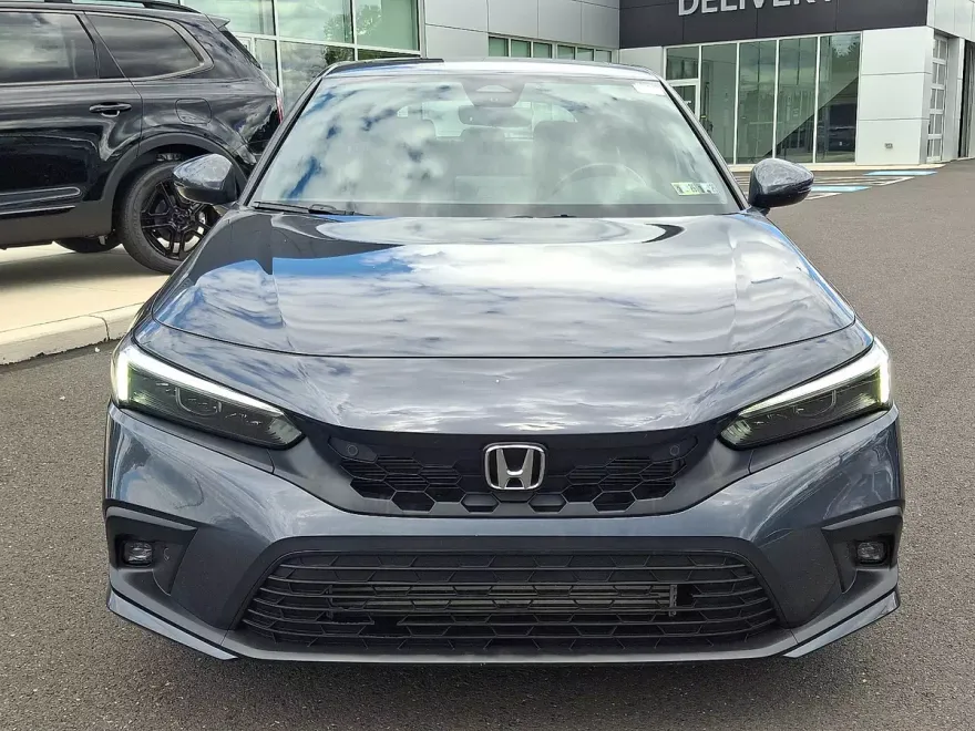 2022 Honda Civic Sport Touring Hatchback photo 1