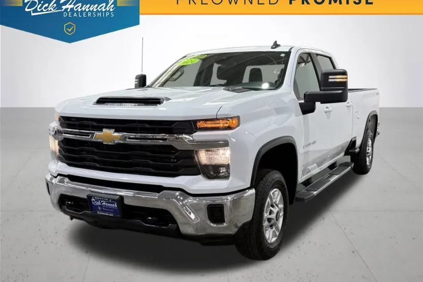 2024 Chevrolet Silverado 2500HD LT photo 1