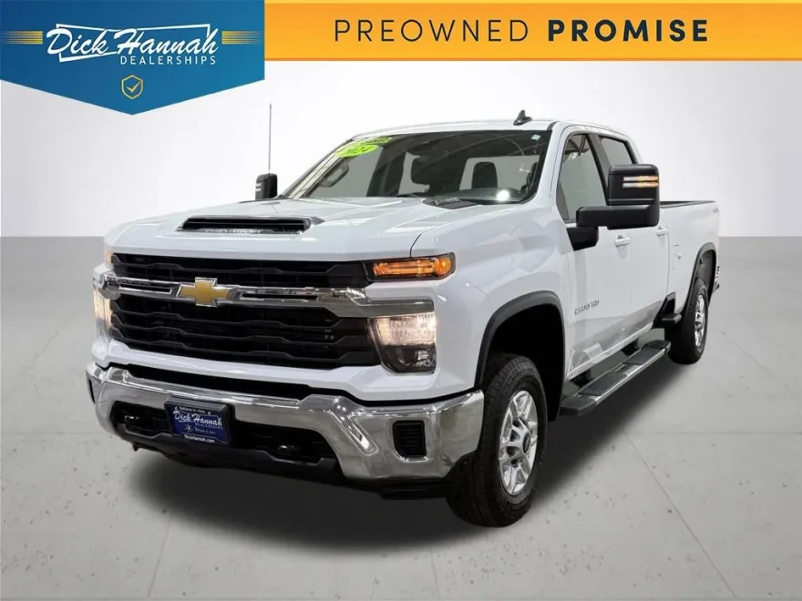 2024 Chevrolet Silverado 2500HD LT photo 1