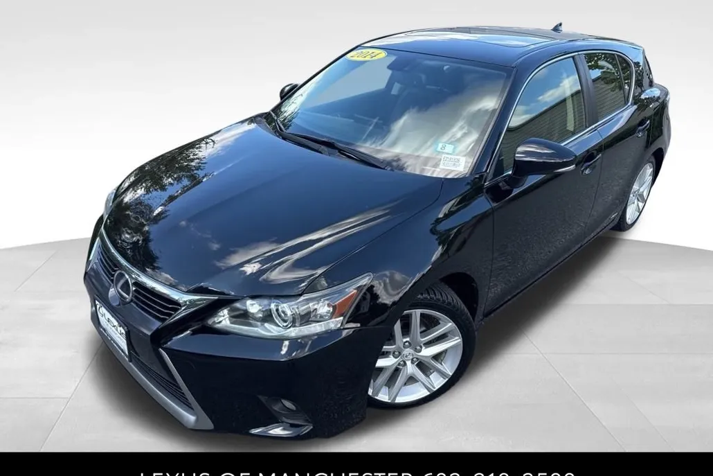 2014 Lexus CT 200h photo 1