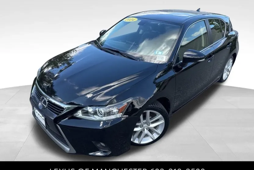 2014 Lexus CT 200h photo 1