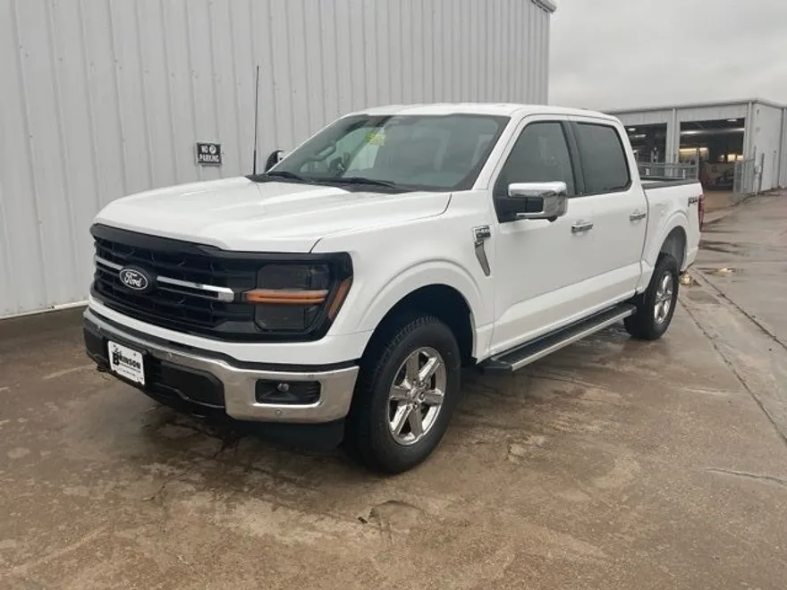 2025 Ford F-150 XLT photo 1