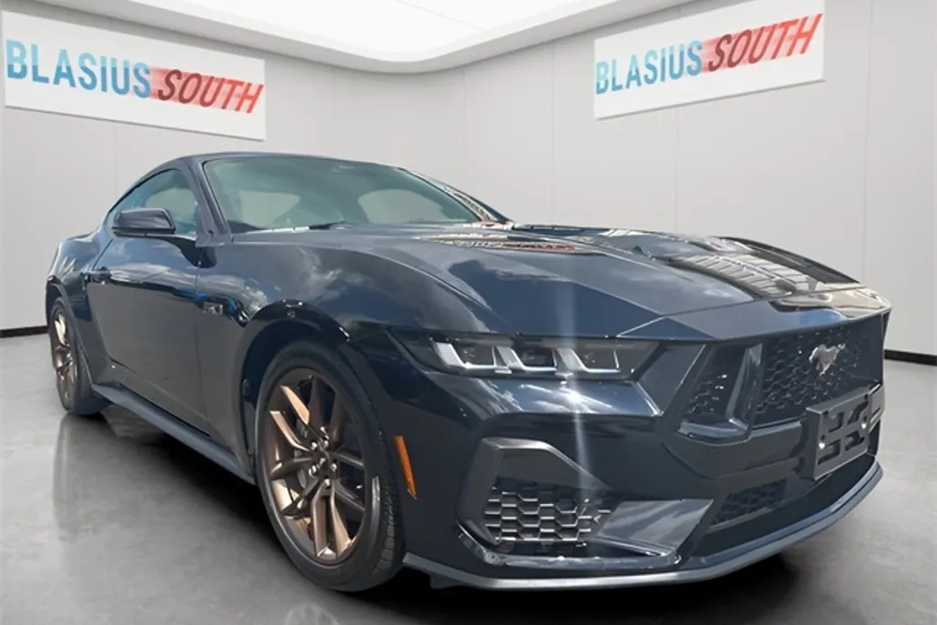 2024 Ford Mustang GT Premium photo 1