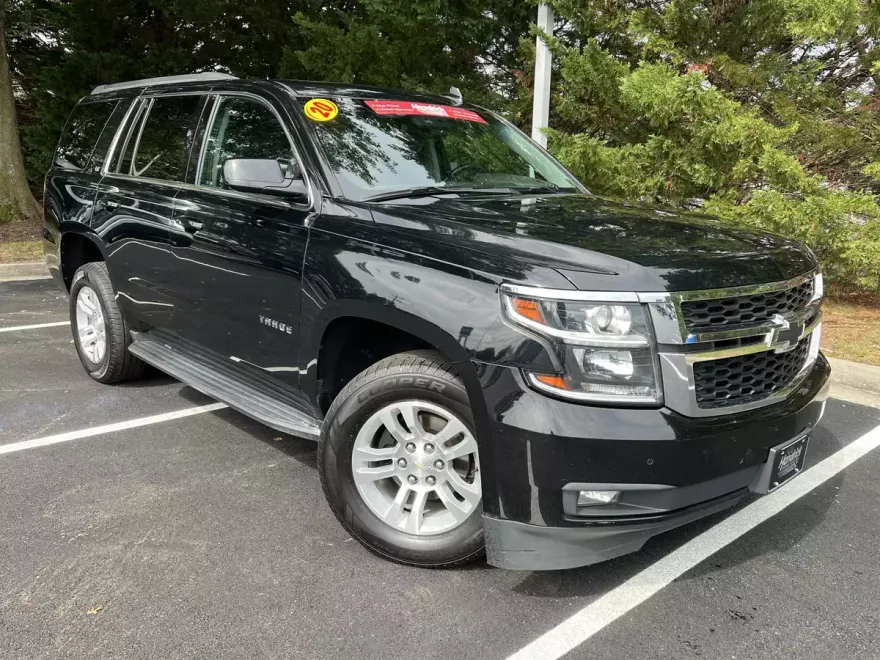 2020 Chevrolet Tahoe LT photo 1