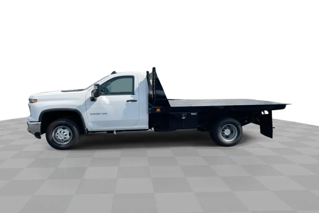 2025 Chevrolet Silverado 3500HD Work Truck photo 1