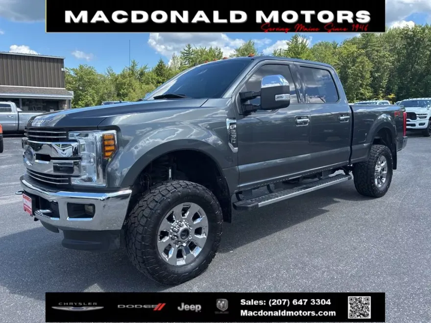 2019 Ford F-250 Lariat photo 1