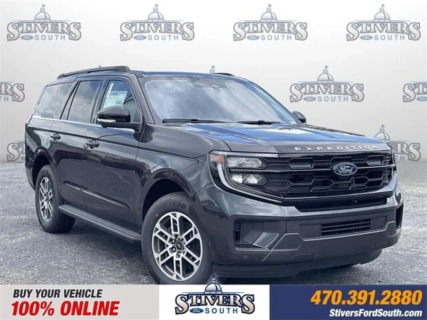 2025 Ford Expedition XLT photo 1
