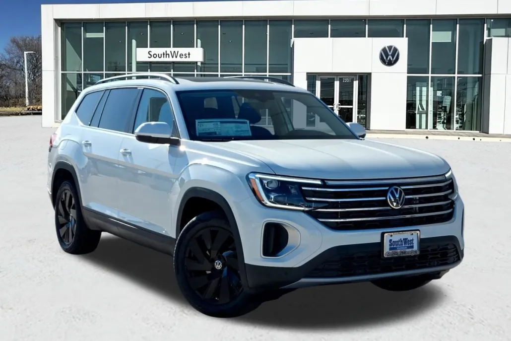 2025 Volkswagen Atlas SE Technology photo 1
