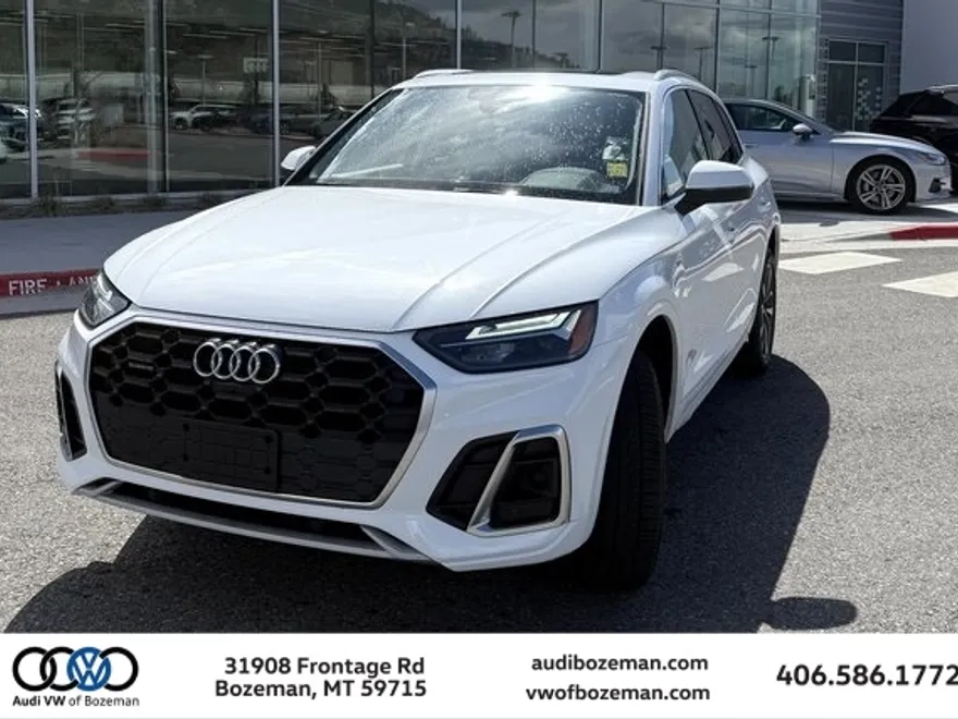 2024 Audi Q5 45 S line Premium photo 1