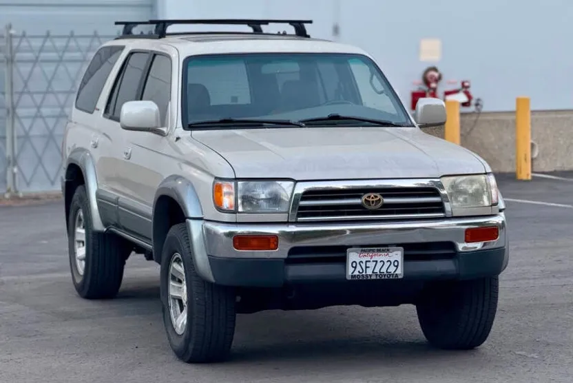 1997 Toyota 4Runner Limited photo 1