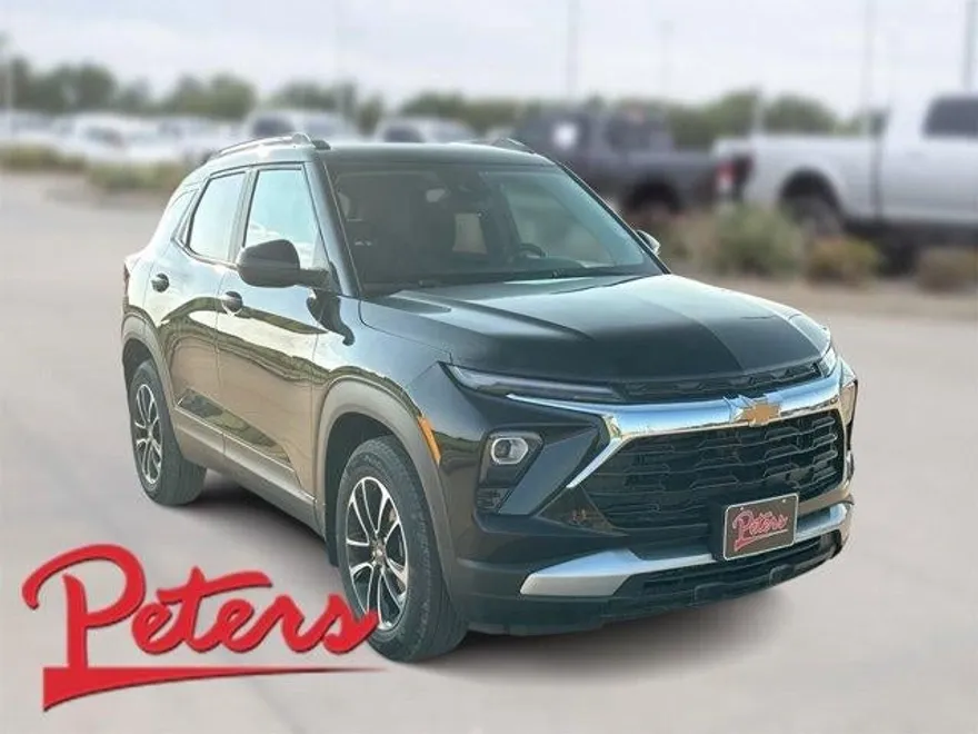 2026 Chevrolet Trailblazer LT photo 1