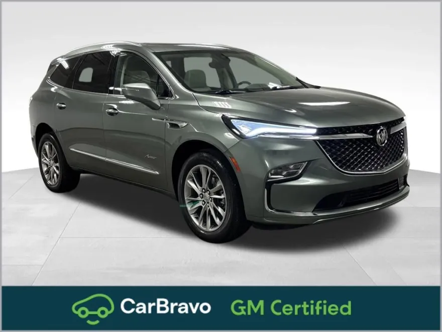 2024 Buick Enclave Avenir photo 1