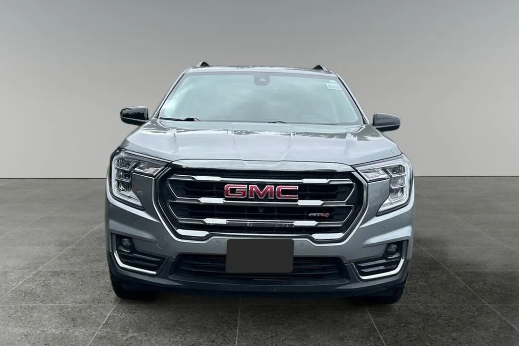 2023 Gmc Terrain AT4 photo 1