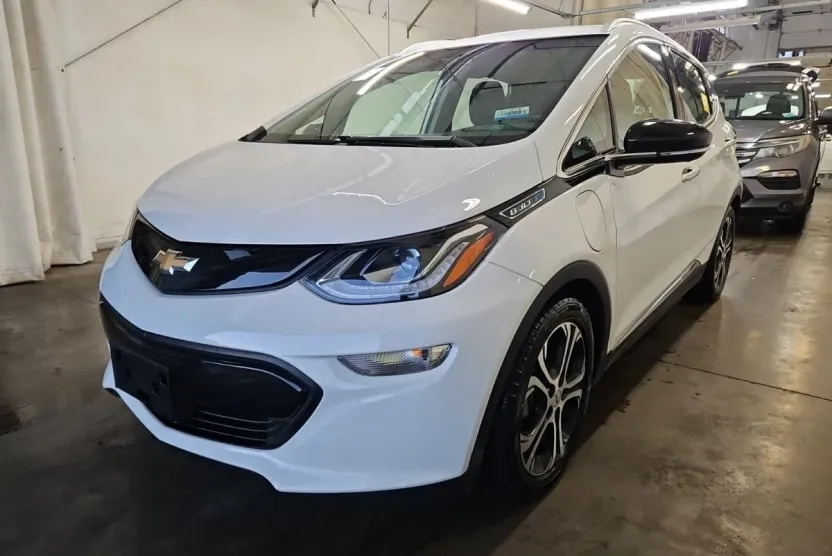 2019 Chevrolet Bolt EV Premier photo 1