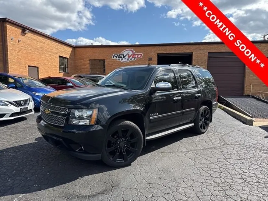 2013 Chevrolet Tahoe LTZ photo 1