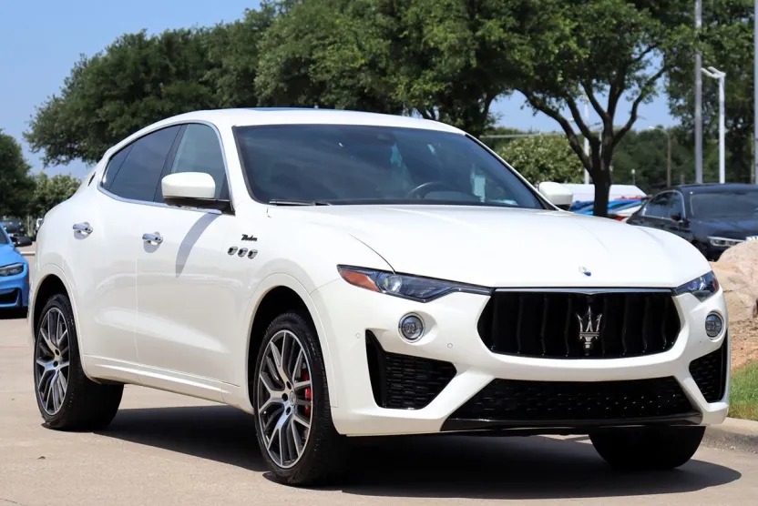 2022 Maserati Levante Modena photo 1