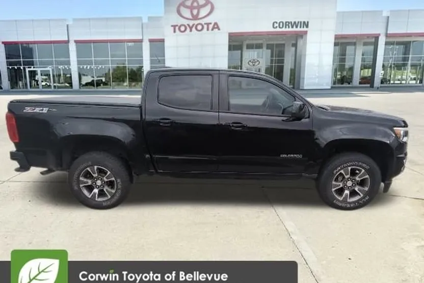 2017 Chevrolet Colorado Z71 photo 1