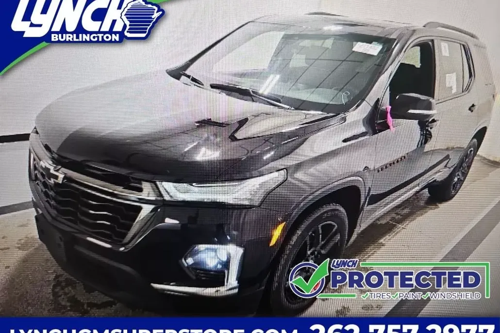 2023 Chevrolet Traverse Premier photo 1