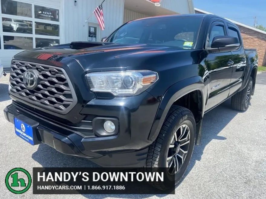 2020 Toyota Tacoma TRD Sport photo 1