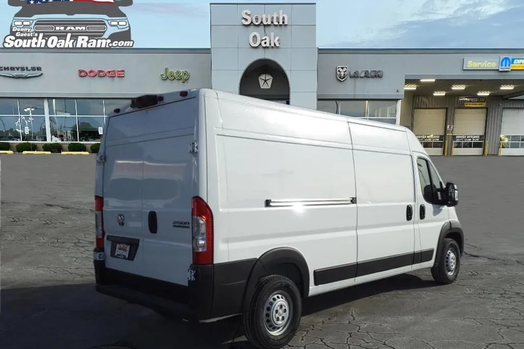 2025 Ram ProMaster 2500 photo 1