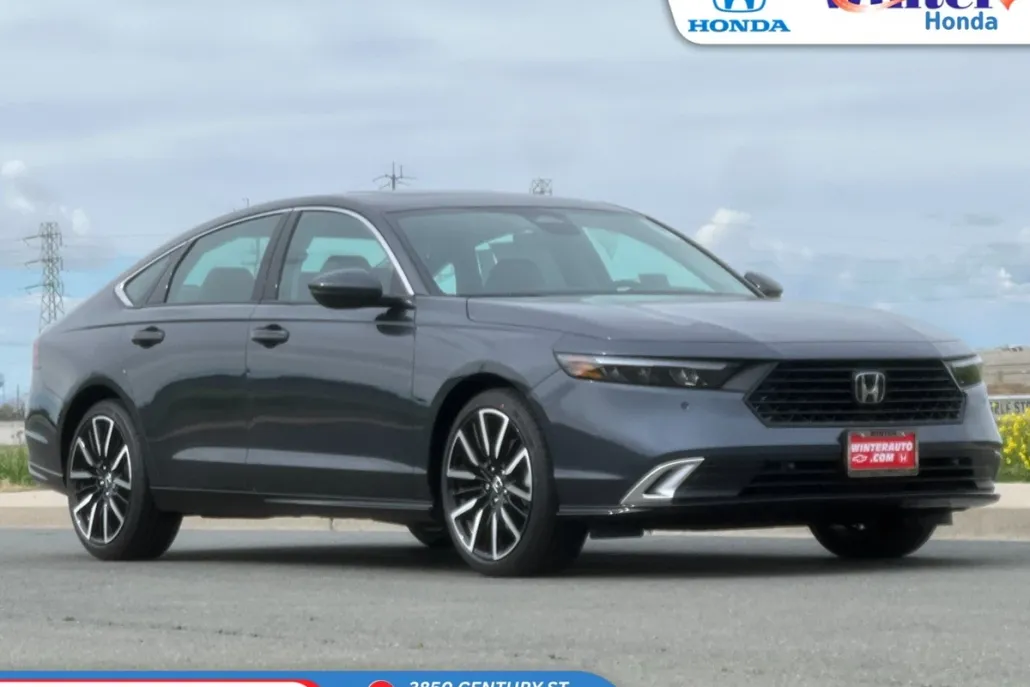 2025 Honda Accord Hybrid Touring photo 1