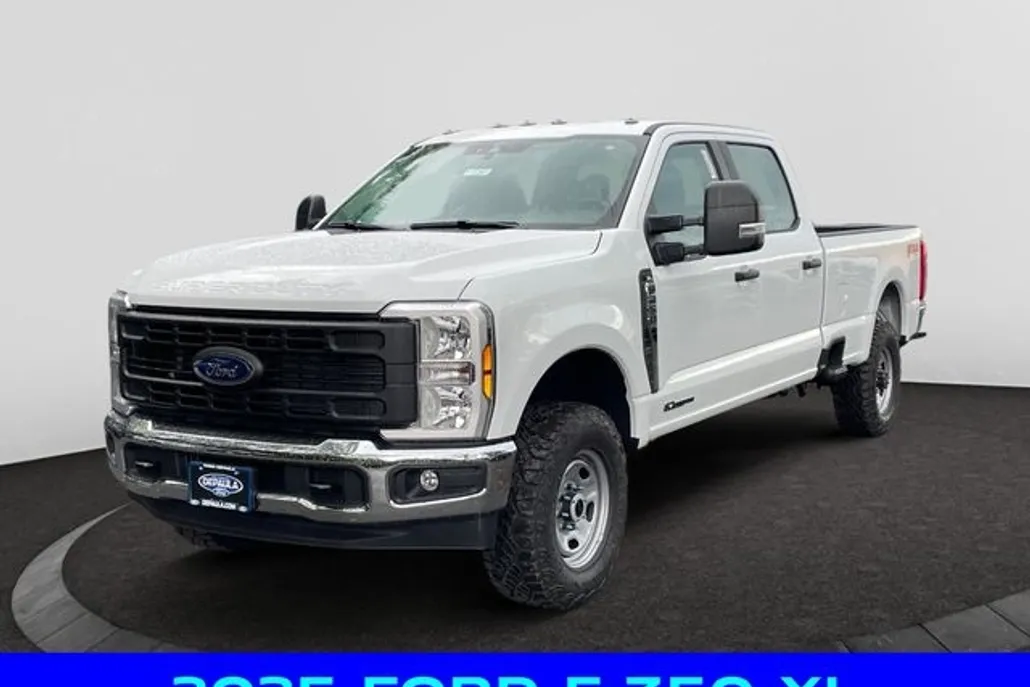 2025 Ford F-350 photo 1