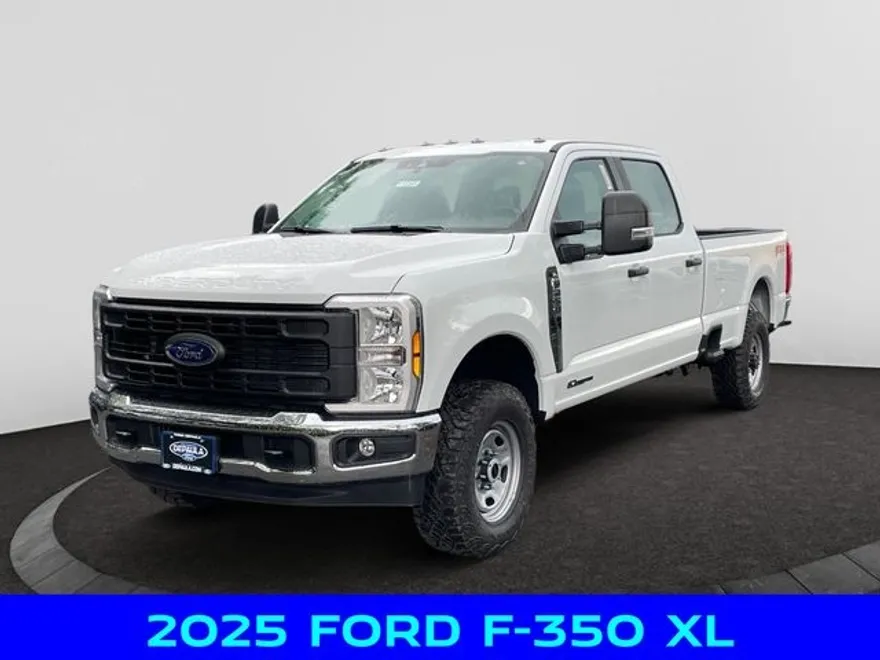 2025 Ford F-350 photo 1