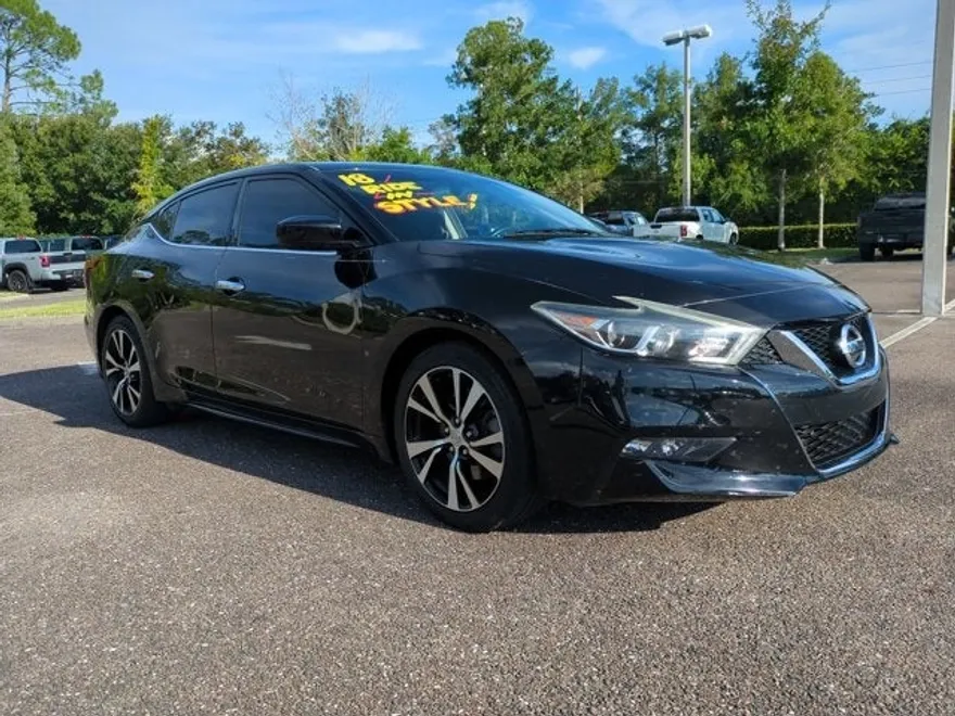 2018 Nissan Maxima S photo 1