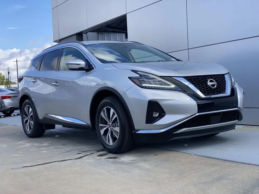 2023 Nissan Murano SV photo 1