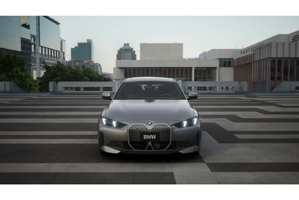 2025 Bmw i4 eDrive40 photo 1