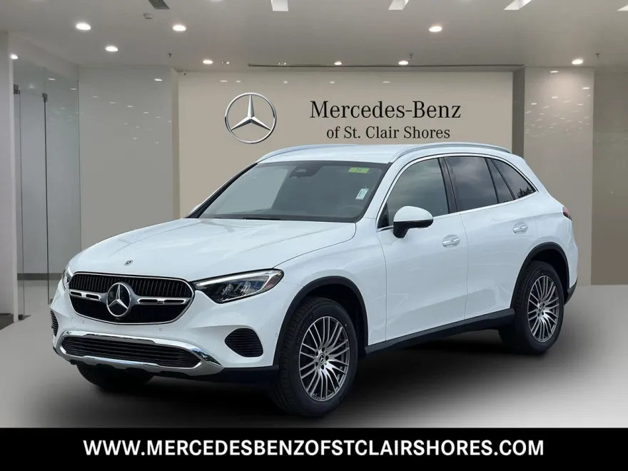 2025 Mercedes Benz GLC 300 4MATIC photo 1