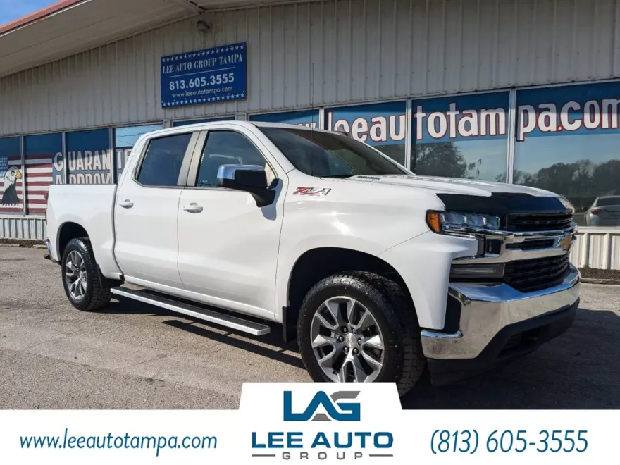 2022 Chevrolet Silverado 1500 LT photo 1