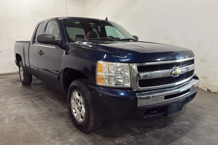 2009 Chevrolet Silverado 1500 LT photo 1