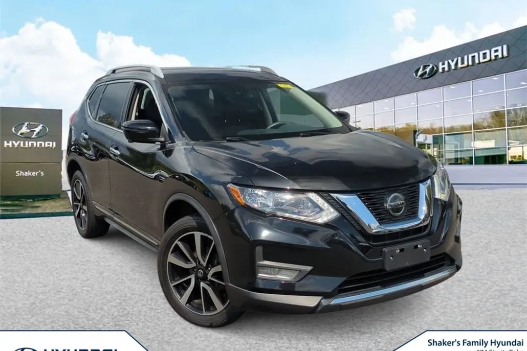 2020 Nissan Rogue SL photo 1